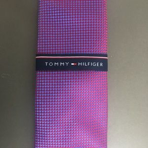 NWT - Tommy Hilfiger Tie